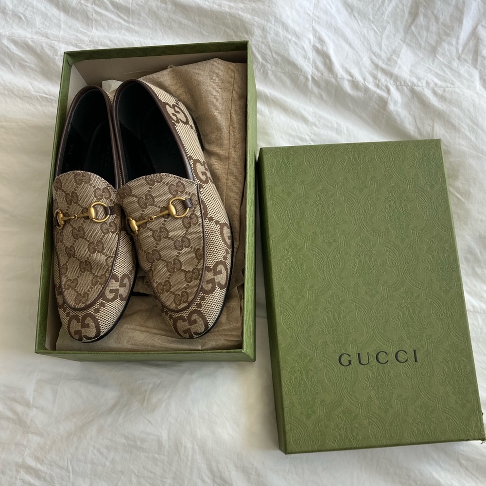 Women’s Gucci Loafers Sz 38
